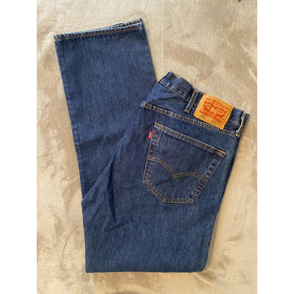 Levis 501 Jeans Mens 38x32 Blue Original Fit Button Fly Straight Leg Dark Wash